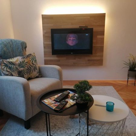 Small Modern Apartment With Parking Place SJJ Extérieur photo