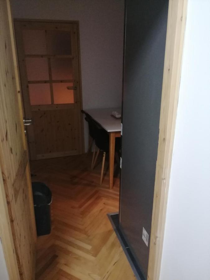 Small Modern Apartment With Parking Place SJJ Extérieur photo