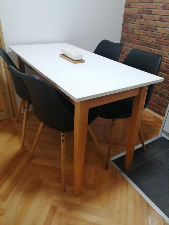 Small Modern Apartment With Parking Place SJJ Extérieur photo