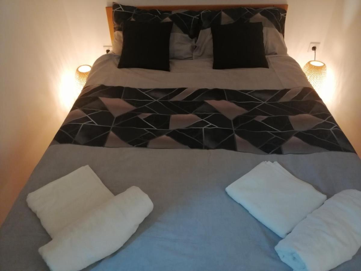 Small Modern Apartment With Parking Place SJJ Extérieur photo